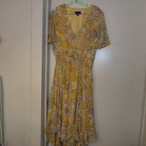 Tahari Arthur S Levine Yellow / White Floral Dress Sz 12